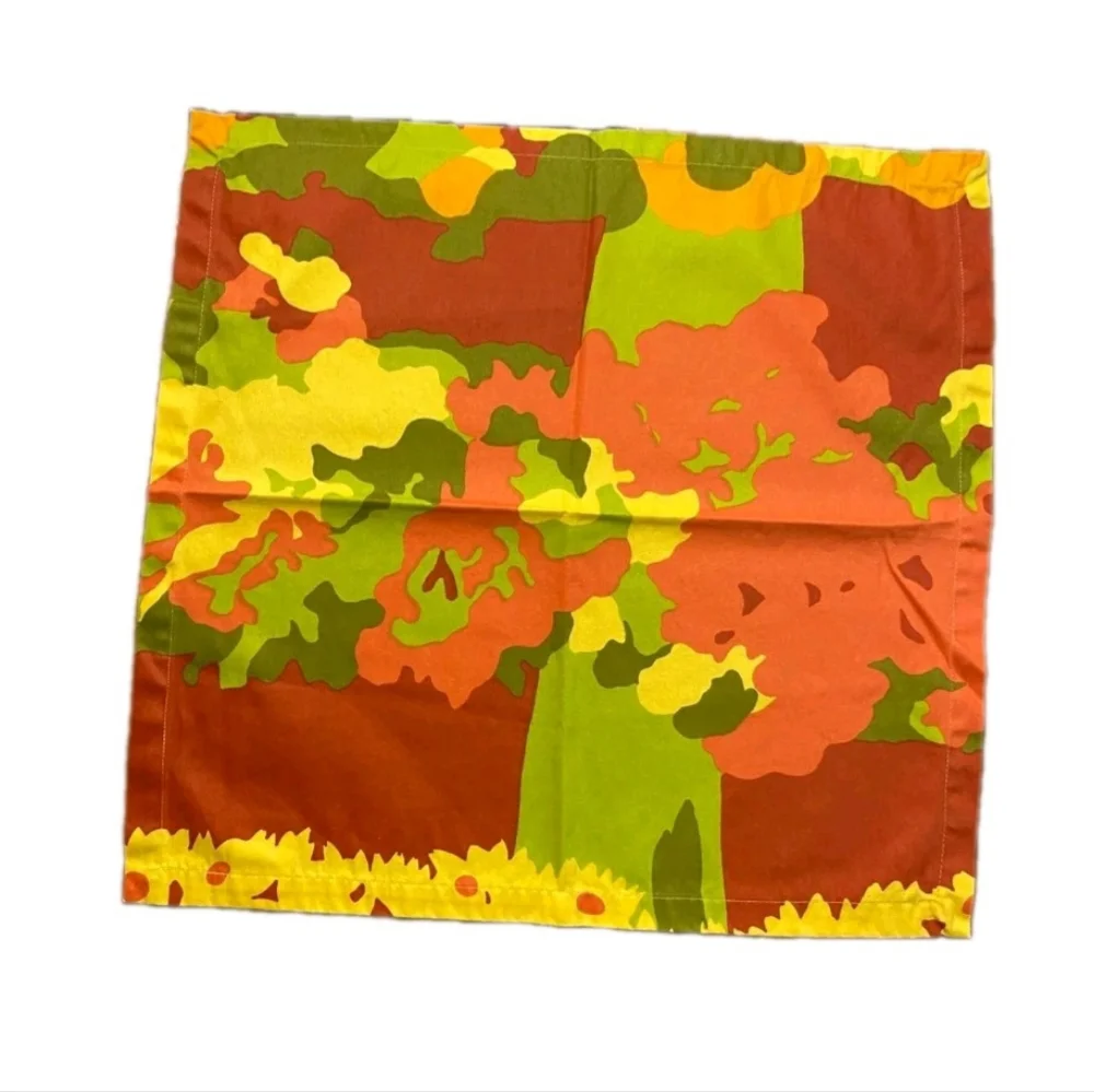 Stunning Crate & Barrel Marimekko La Botte Floral Napkin Set Of 4 21